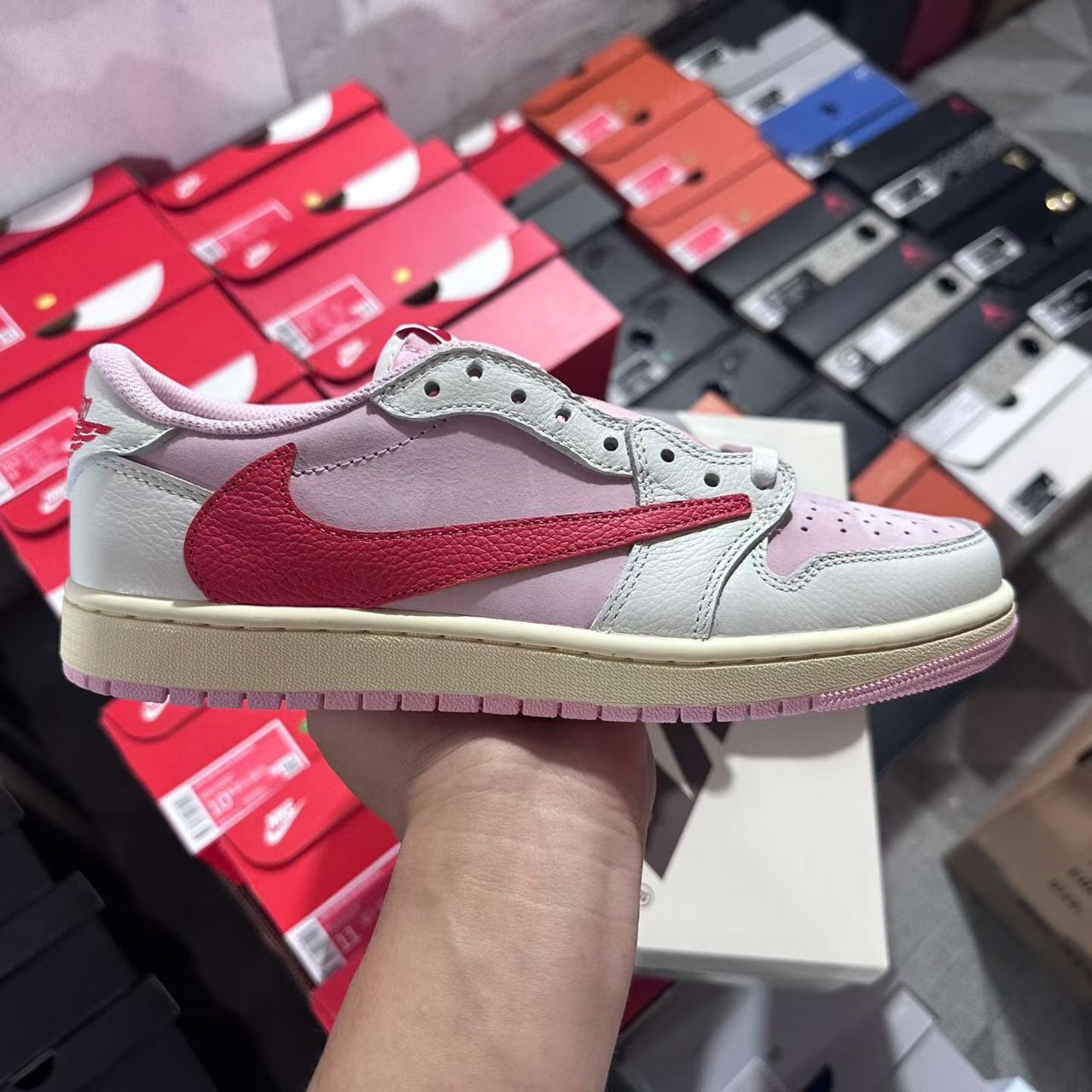 travis scott jordan 1 Low OG Shy Pink 2026